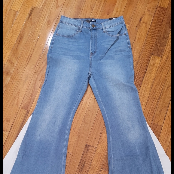 Heart colorblock flare jeans #7,9,11 - Picture 12 of 15